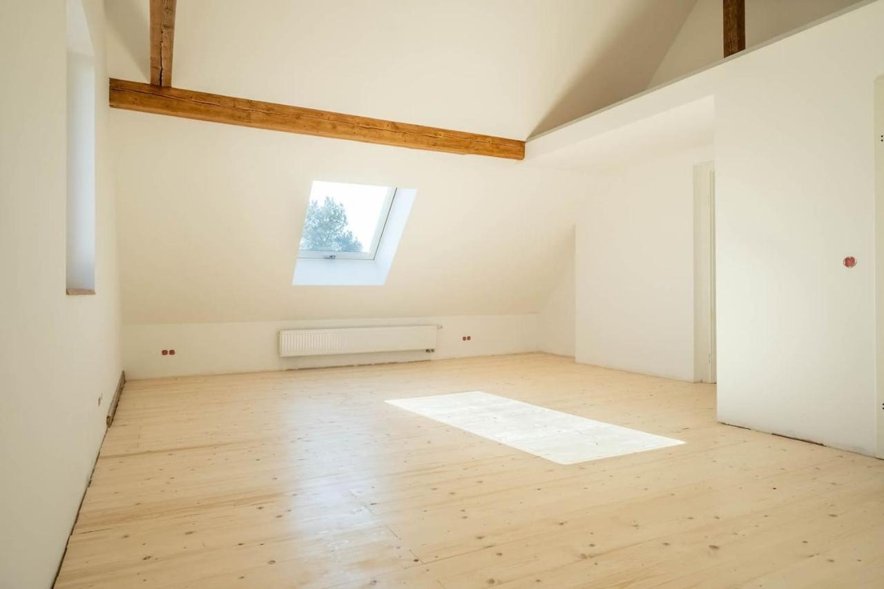Apartment Kinderklinik Dachwohnung - Signal Hill 1a Siegen